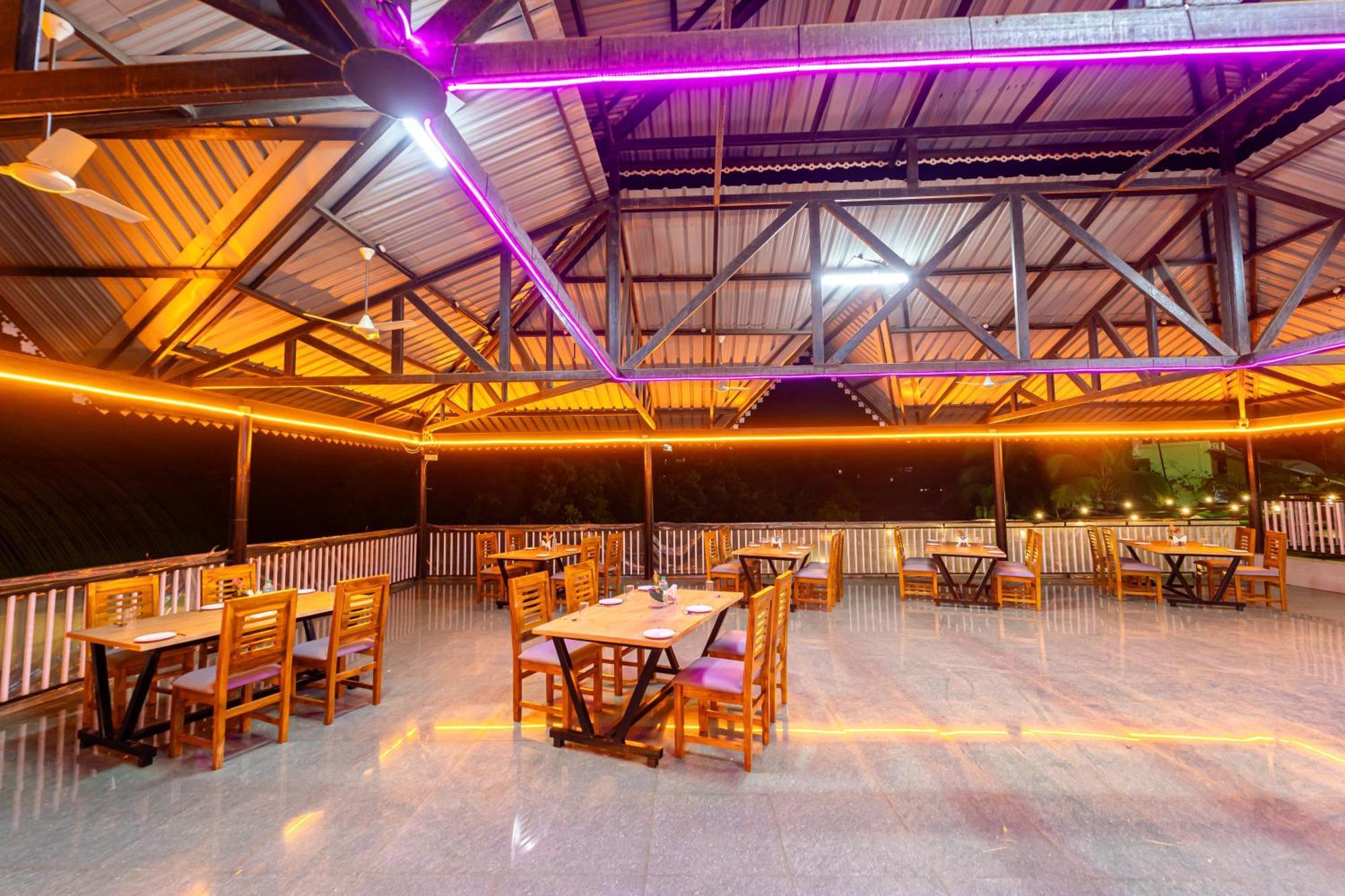 Treebo Green Village Resort - Goa Maneri  Bagian luar foto