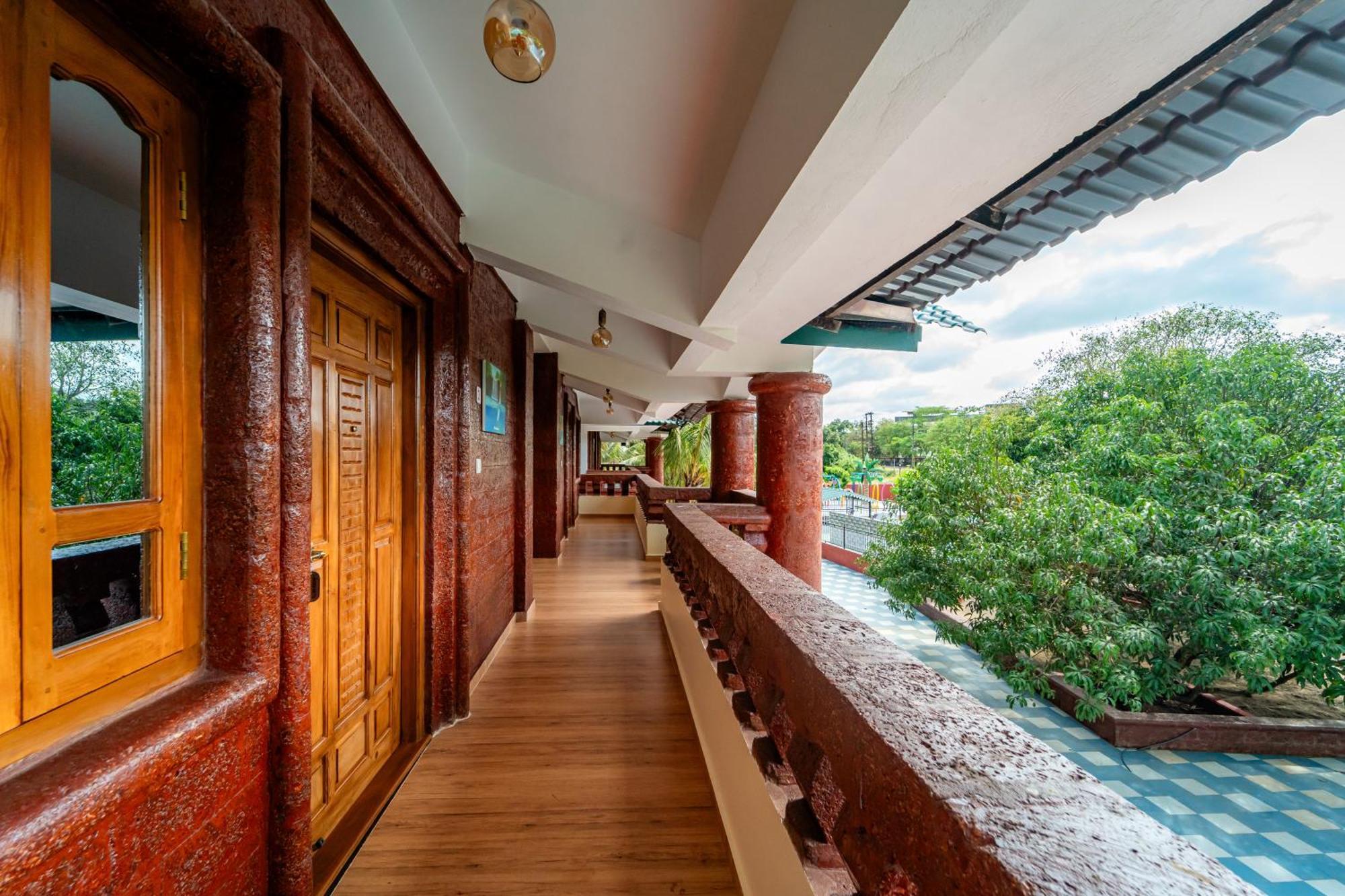 Treebo Green Village Resort - Goa Maneri  Bagian luar foto