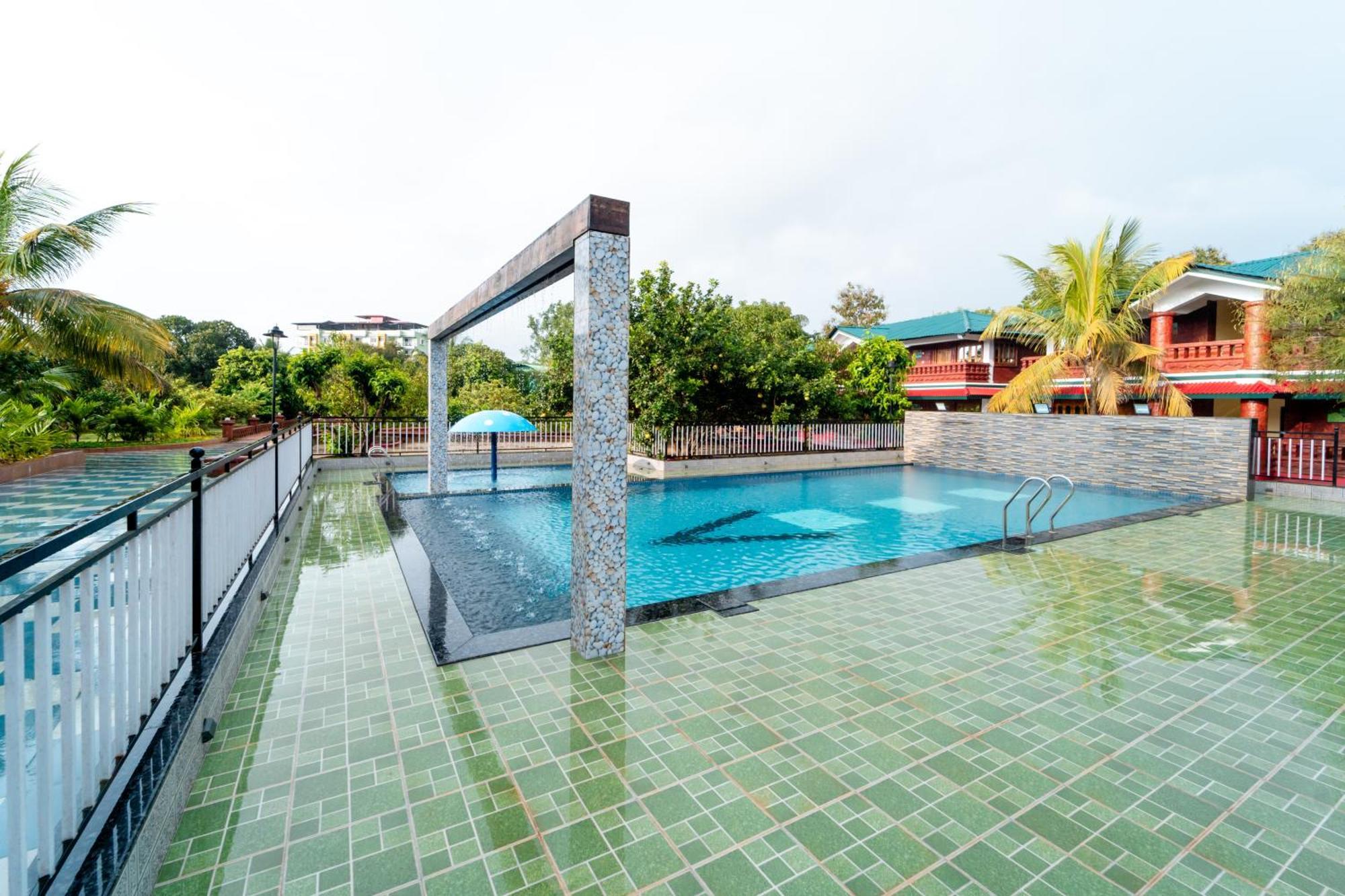 Treebo Green Village Resort - Goa Maneri  Bagian luar foto