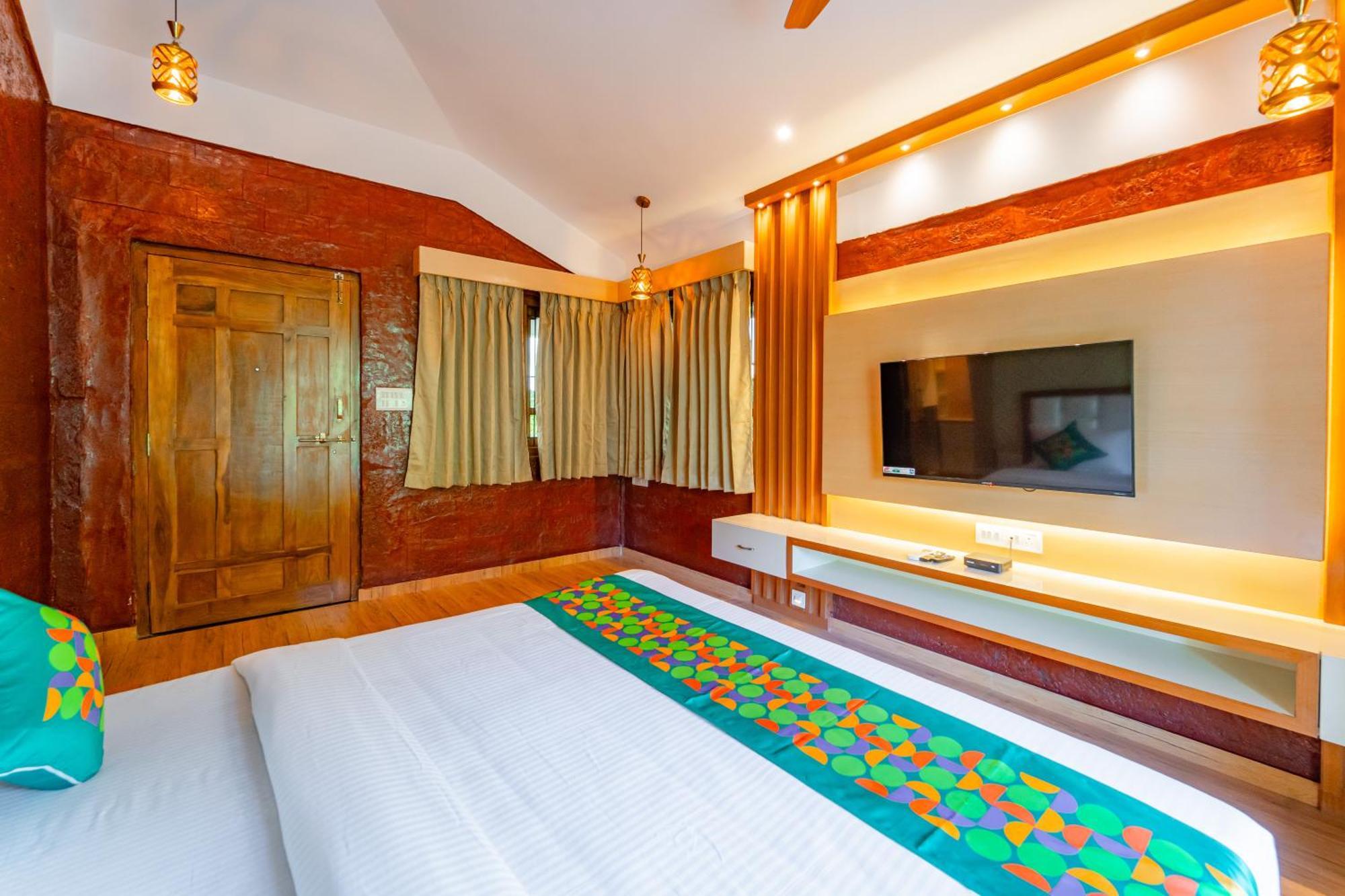 Treebo Green Village Resort - Goa Maneri  Bagian luar foto